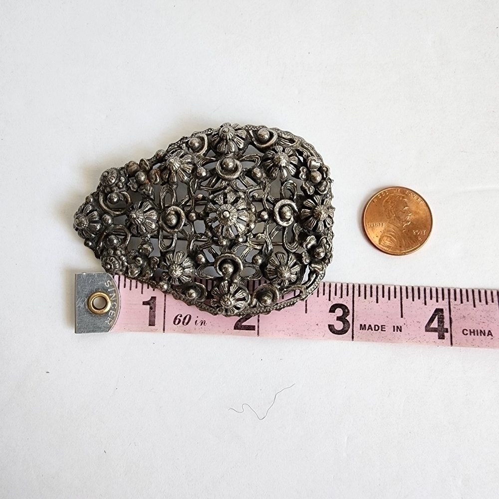 Vintage Antiqued Silver‎ Fur Clip Brooch Large 40s Floral Motif Victorian Style - Picture 5 of 5